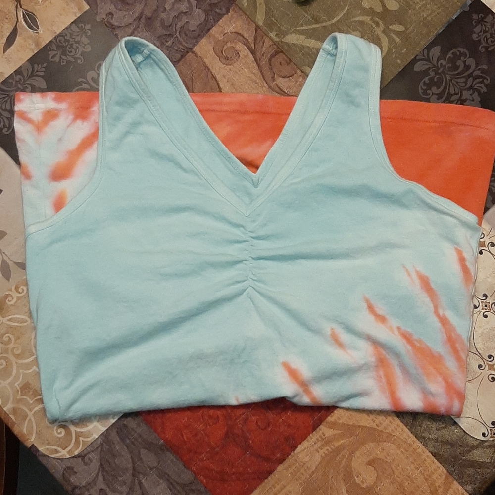 Razorback Yoga Top